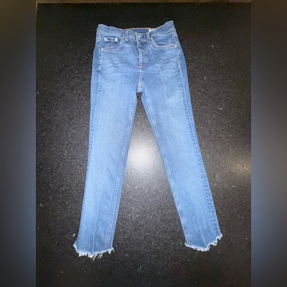 UEC RAG & BONE HIGH RISE ANKLE SKINNY RAW HEM FRONT PINTUCK SZ 26 - Picture 3 of 13